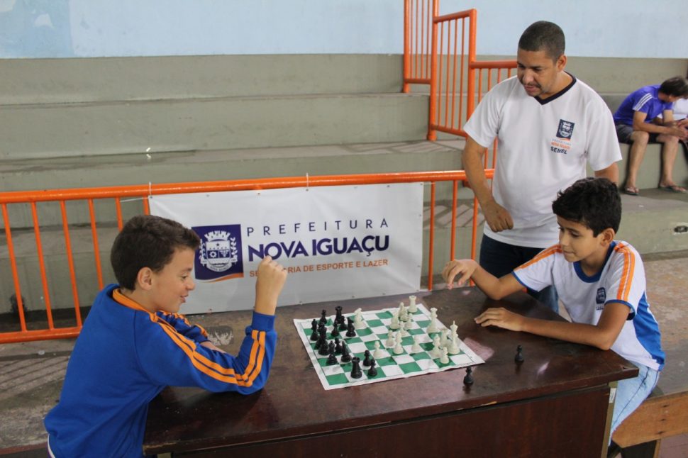 Produtos da categoria Jogos de xadrez à venda no Nova Iguaçu