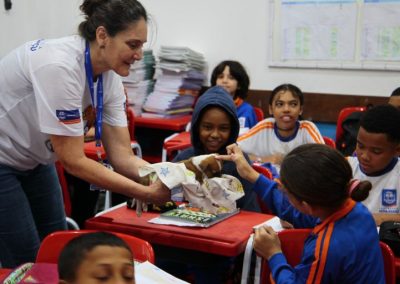 Nova Iguaçu leva proteção animal para dentro da sala de aula