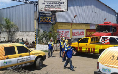 Defesa Civil faz Choque de Ordem na Dutra