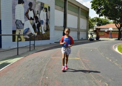 Menina iguaçuana conquista 1º lugar na Corrida de São Sebastiãozinho