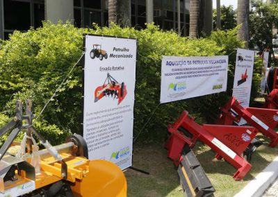 Agricultores de Nova Iguaçu ganham reforço de 22 máquinas para aumentar produção