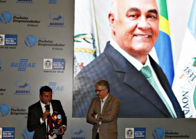 Bornier ganha prêmio Prefeito Empreendedor