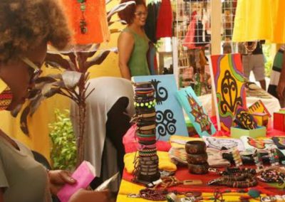 Feira de Afro empreendedores no Complexo Cultural de Nova Iguaçu