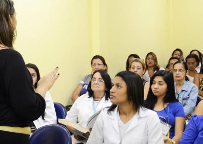 HGNI promove palestra sobre doação e captação de córneas