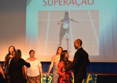 Alunos da EJA dão show de superação em evento que trata dos valores olímpicos
