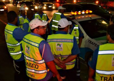 Prefeitura de Nova Iguaçu realiza operação Choque de Ordem à noite e surpreende população