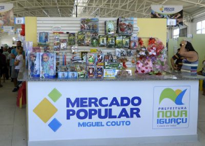 Prefeitura  garante 2 mil empregos com a entrega do Mercado Popular de Miguel Couto