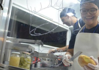 Food Truck Rio+3 agita Nova Iguaçu