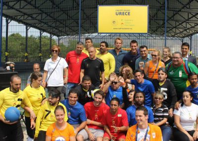 Holandeses inauguram com festa quadra paralímpica em Nova Iguaçu