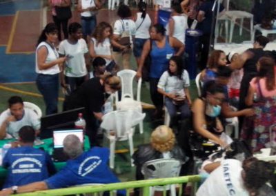 Educação promove feira profissional para estudantes da EJA