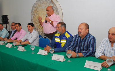 Prefeito e secretários debatem melhorias para o trânsito e acessibilidade