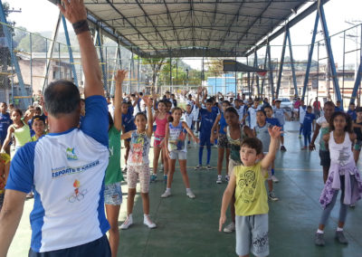 Esporte e Lazer mobilizam milhares de jovens no Centro e periferia de Nova Iguaçu