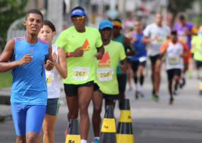 Nova Iguaçu sedia terceira corrida e caminhada Roberta Santana