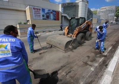 Prefeitura recupera Viaduto do centro de Nova Iguaçu