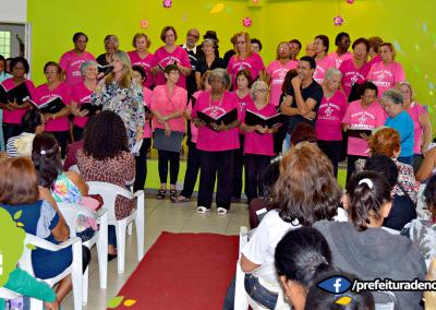 Terceira idade celebra Dia das Mães em Nova Iguaçu