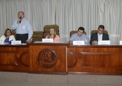 Nova Iguaçu homenageia 36 trabalhadores da cidade