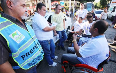 Prefeitura lança campanha Táxi Legal