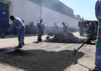 Nova Iguaçu realiza choque de ordem na Posse