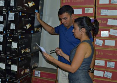 Nova Iguaçu reativa convênio de R$ 1 milhão com a UFRJ e 192 computadores reforçarão ciência e tecnologia nas praças