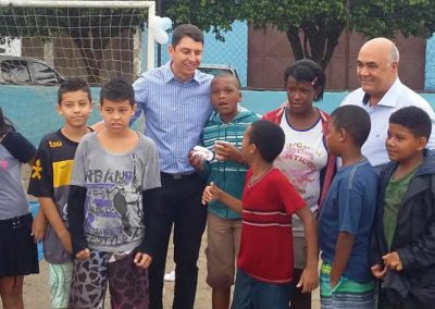 Bornier passa o fim de semana inspecionando obras na cidade e ouvindo lideranças religiosas