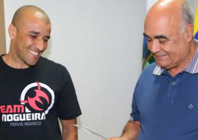 Nova Iguaçu leva equipe de luta para evento internacional