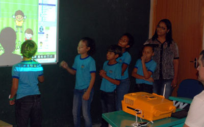 Escolas de campo recebem computador interativo