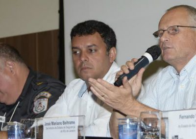 Para Beltrame envolvimento da sociedade ajuda a reduzir a criminalidade na Baixada Fluminense