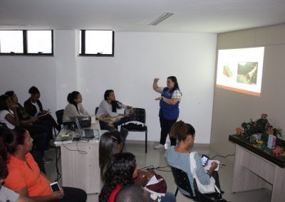 Defesa Civil recebe curso sobre desastres naturais