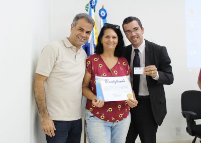 Carteirinha de descontos e certificados para aposentados