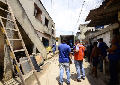 Mudanças de moradores do Rio Botas próximo do fim