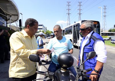 Ação educativa para motociclistas marca a campanha ‘SOS Hospital da Posse’
