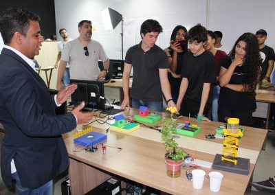 Nova Iguaçu formaliza parcerias para expansão da Casa da Inovação