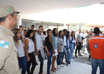 Estudantes de Austin participam de projeto da Defesa Civil