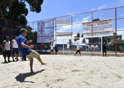 Prefeitura de Nova Iguaçu inaugura praça no bairro de Marapicu