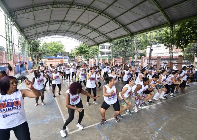 Ginástica nos Bairros eleva autoestima de iguaçuanos