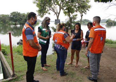 Defesa Civil e Meio Ambiente de Nova Iguaçu fazem ação para prevenir afogamentos no Rio Guandu