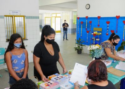 Ano letivo da rede municipal de Nova Iguaçu começa nova etapa na próxima segunda-feira (1º). Cartão-alimentação terá novas recargas