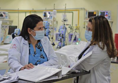 Médicas do HGNI estreitaram amizade e enfrentaram situações difíceis em um ano de pandemia