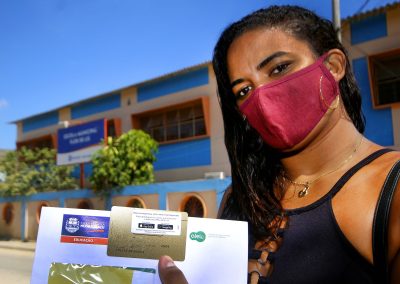 Prefeitura de Nova Iguaçu faz recarga de cartão-alimentação referente ao mês de abril