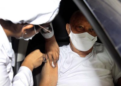 Nova Iguaçu começa a vacinar pessoas com comorbidades de 57 a 59 anos e profissionais de educação de 57 a 59 anos nesta segunda-feira (26)