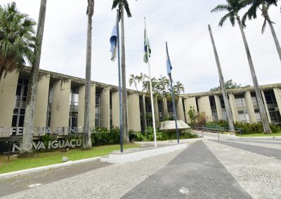 Prefeitura de Nova Iguaçu disponibiliza auxílio para professores da rede municipal comprarem equipamentos tecnológicos
