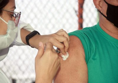 Prefeitura de Nova Iguaçu retoma vacinação contra a influenza nesta quarta-feira (15). Expectativa é que imunização dure apenas pela manhã