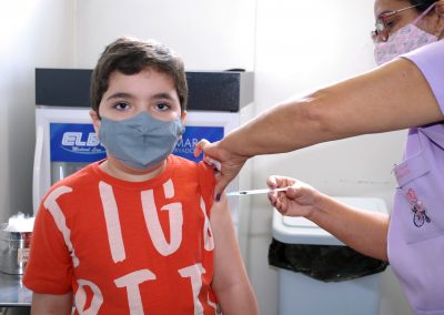 Nova Iguaçu segue vacinando a população contra COVID-19 nesta sexta-feira (11)