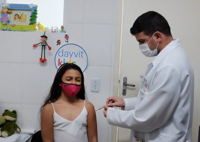 Nova Iguaçu vacinará crianças acima de 7 anos nesta sexta-feira (04)