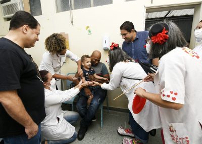 Mesmo com chuva, Nova Iguaçu promove Dia D de Vacinação contra Influenza e Sarampo
