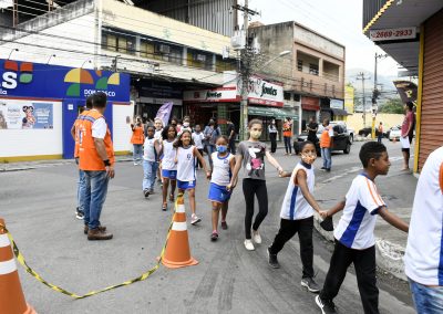 Alunos de escola de Nova Iguaçu participam do projeto “Escolas Seguras”
