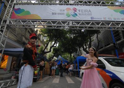 Feira Iguassú deste sábado terá tema o Natal como tema e a presença de Papai Noel