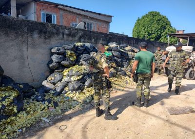 Mais de 100 mil cartelas de remédios vencidos são encontradas em Nova Iguaçu
