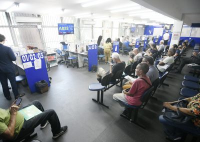 Nova Iguaçu inicia distribuição das e-cartas do IPTU 2024