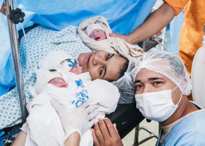Médicos da Maternidade Mariana Bulhões fazem parto raro de trigêmeos gerados naturalmente